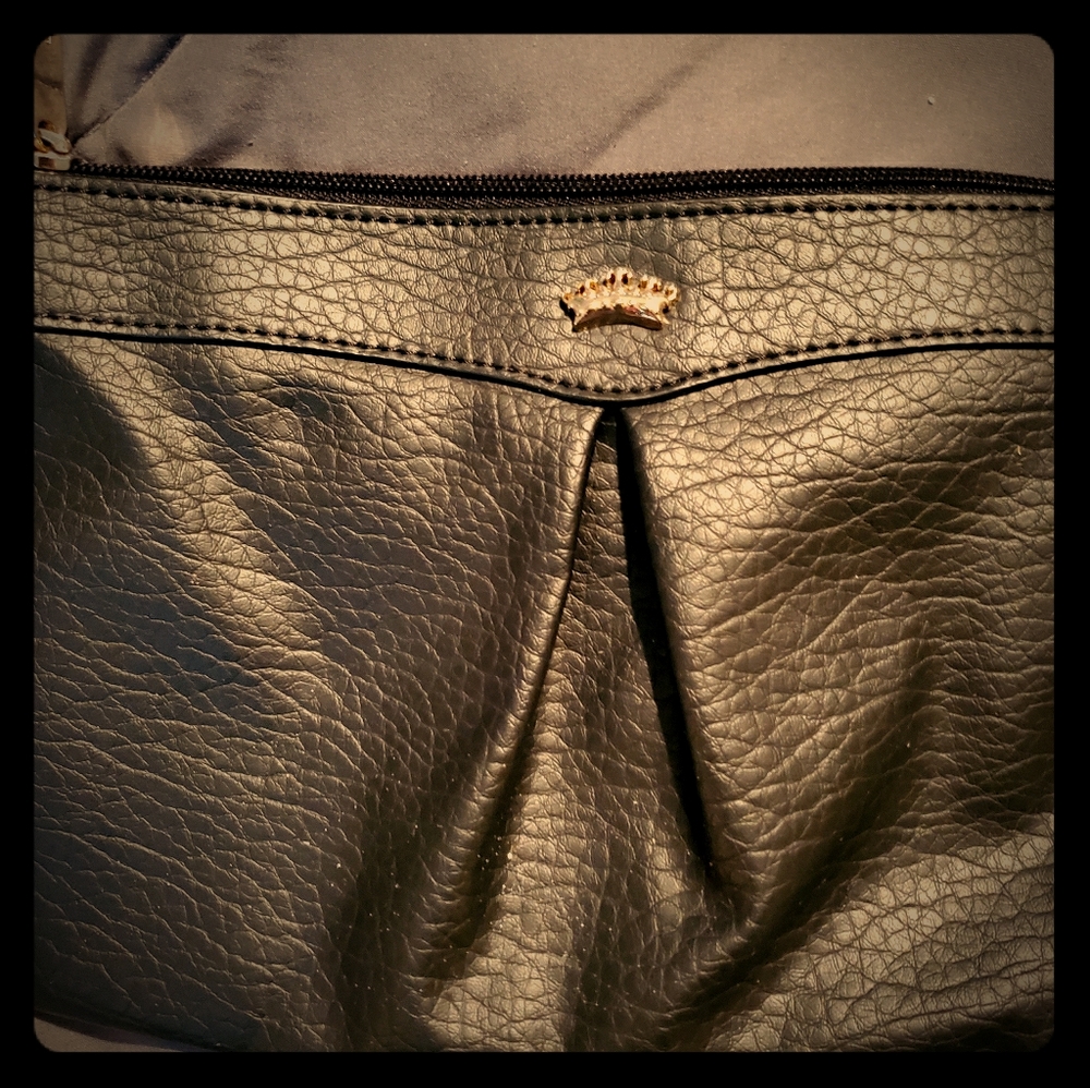 Juicy Culture wristlet